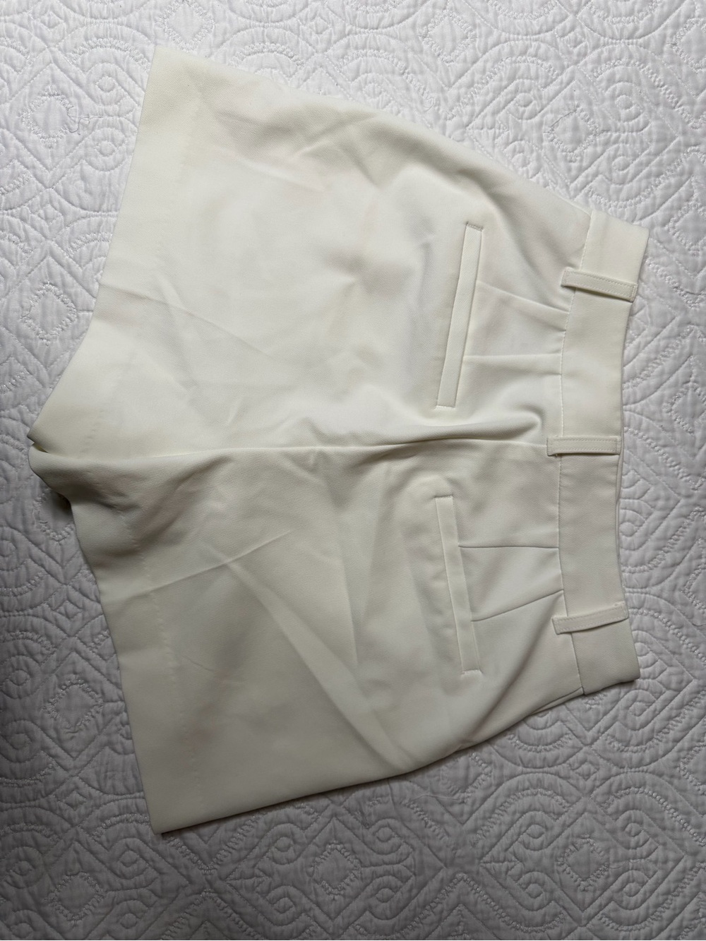 Express Editor Shorts - Picture 2 of 4
